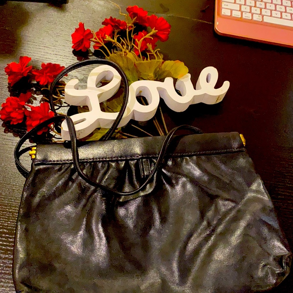 Vintage navy blue leather clutch